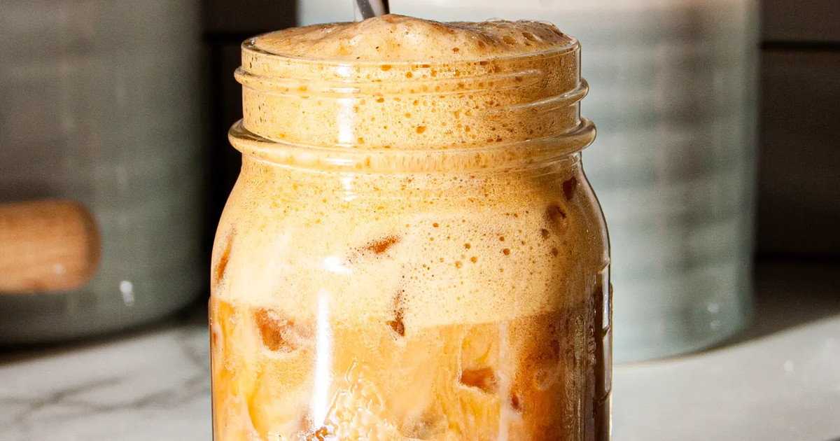 iced coffee jar blog cover 1